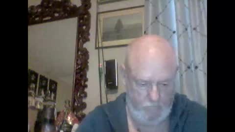 Tommie online show from October 2025 11:54:01 AM