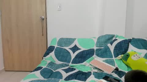 Snapshot of tommy_carlos chatting on November 2025 01:38:02 AM online show from November 2025 01:38:02 AM