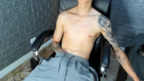 Tommy Slater online show from October 2025 08:39:01 PM