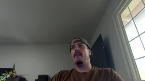 Tommy online show from October 2025 06:49:02 PM