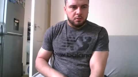 tommyy19901 online show from December 2024 12:22:02 PM