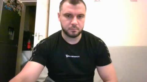 tommyy19901 online show from December 2024 05:12:01 PM