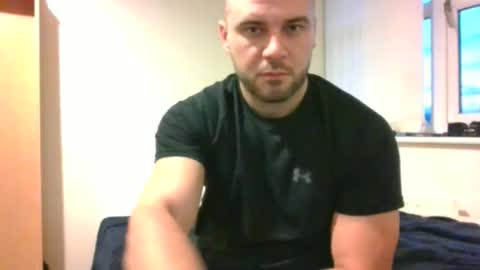 tommyy19901 online show from September 2025 07:02:02 PM