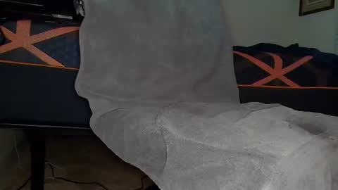 Snapshot of tomt64387741 chatting on October 2025 03:26:01 AM Thomas online show from October 2025 03:26:01 AM