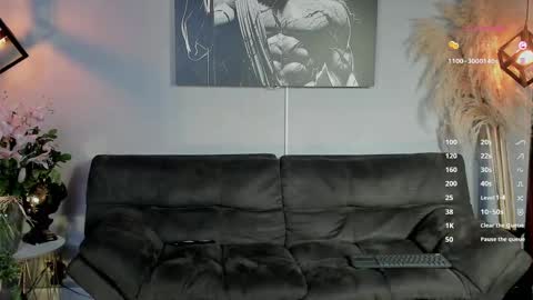 Snapshot of tomy_scott6 chatting on October 2025 11:23:01 PM tomy_scott6 online show from October 2025 11:23:01 PM