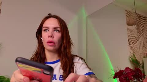 Anita online show from November 2025 10:48:02 AM