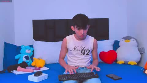 Tonny online show from March 2025 06:54:02 AM