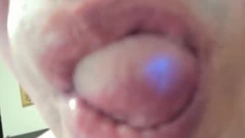 tony20250 online show from November 2025 04:41:01 PM