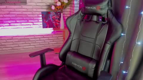 tonya_gray online show from December 2024 12:39:02 AM