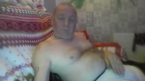 tonygibbson62 online show from December 2024 12:15:02 AM