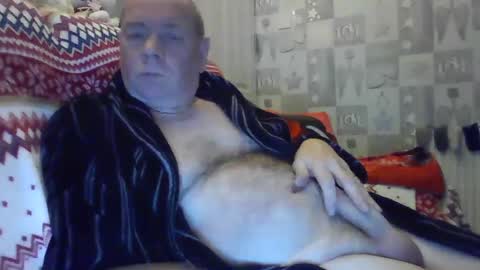 tonygibbson62 online show from December 2024 04:12:01 AM