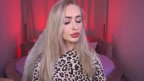 Snapshot of top_grace chatting on October 2025 09:56:01 PM top_grace online show from October 2025 09:56:01 PM