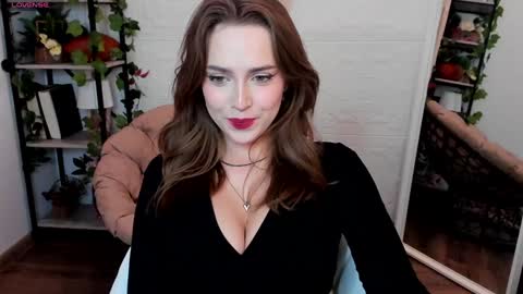 Snapshot of top_twins chatting on December 2024 06:22:02 AM Yara online show from December 2024 06:22:02 AM