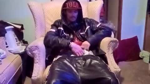 Snapshot of topdogintraining93 chatting on October 2025 10:48:01 AM SagMeOreduceMe online show from October 2025 10:48:01 AM