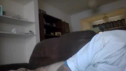 topfoxs30 online show from October 2025 03:56:02 PM