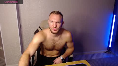 Glebaty online show from December 2024 05:28:02 PM