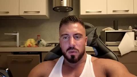 toro_arrapato online show from October 2025 11:39:01 PM