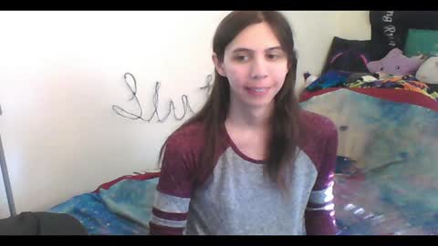 Luna online show from October 2025 08:06:02 PM