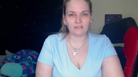 Lilly Miss Mistress Goddess Maam Queen Boss online show from February 2025 10:54:02 AM