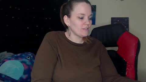 Lilly Miss Mistress Goddess Maam Queen Boss online show from February 2025 08:22:02 AM
