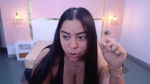 NIKOL online show from September 2025 11:01:02 AM
