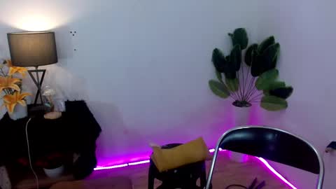 Selena the real cummer online show from December 2024 02:28:02 PM