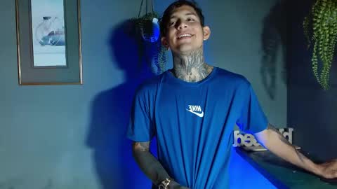 TRAV - INDEPENDENT MODEL online show from October 2025 01:53:02 AM