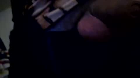 Snapshot of traxxxman1 chatting on October 2025 10:24:02 AM traxxxman1 online show from October 2025 10:24:02 AM