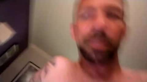 treedude303720 online show from November 2025 04:34:02 AM