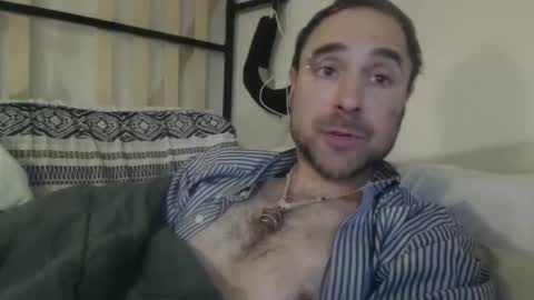 TreeHugger queer online show from November 2025 10:03:02 PM