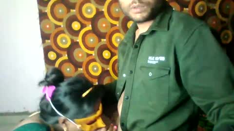 Snapshot of treesomecouple chatting on February 2025 02:13:02 PM treesomecouple online show from February 2025 02:13:02 PM