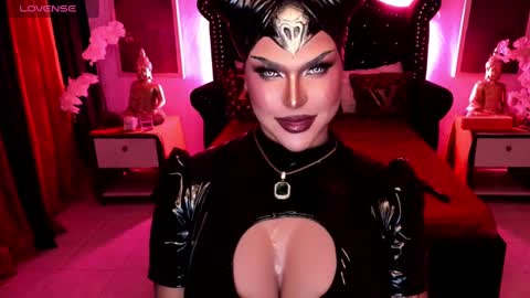 Snapshot of tremendouscockdestroyer chatting on December 2024 06:26:01 AM Jade online show from December 2024 06:26:01 AM