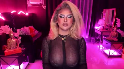 Snapshot of tremendouscockdestroyer chatting on November 2025 01:29:02 AM Jade online show from November 2025 01:29:02 AM