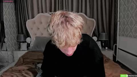 Snapshot of trevorbenson chatting on October 2025 03:04:01 AM TrevorBenson online show from October 2025 03:04:01 AM