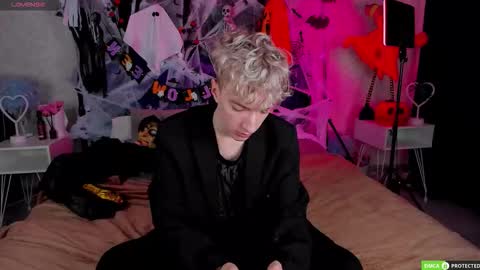 Snapshot of trevorbenson chatting on October 2025 03:29:02 AM TrevorBenson online show from October 2025 03:29:02 AM