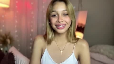 Triana online show from March 2025 04:11:01 PM