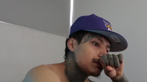 Snapshot of trieone chatting on December 2024 01:32:01 PM - trieone online show from December 2024 01:32:01 PM