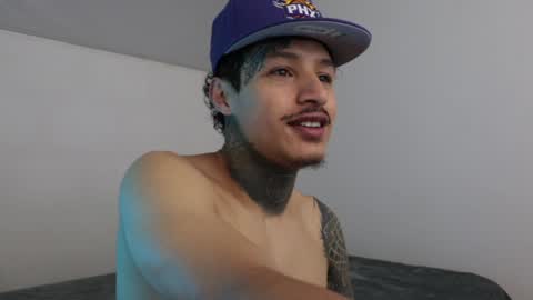 Snapshot of trieone chatting on December 2024 03:25:02 AM - trieone online show from December 2024 03:25:02 AM