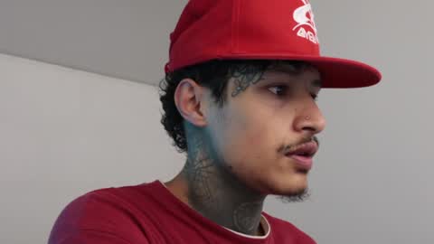 Snapshot of trieone chatting on January 2025 02:57:01 AM - trieone online show from January 2025 02:57:01 AM