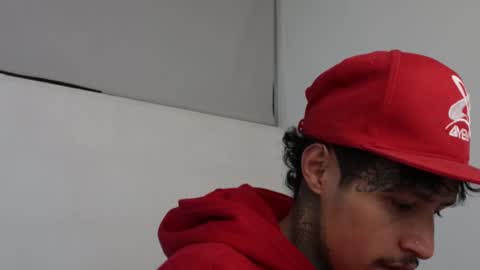 Snapshot of trieone chatting on February 2025 08:31:02 AM - trieone online show from February 2025 08:31:02 AM