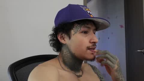 Snapshot of trieone chatting on September 2025 03:57:01 PM - trieone online show from September 2025 03:57:01 PM