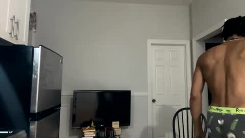 Snapshot of trillahung chatting on January 2025 11:24:01 PM WapBopper online show from January 2025 11:24:01 PM