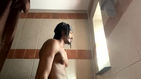 Snapshot of trillahung chatting on October 2025 03:40:01 PM WapBopper online show from October 2025 03:40:01 PM