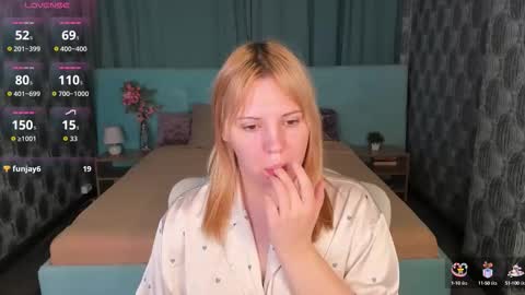 Trina online show from September 2025 01:06:01 AM