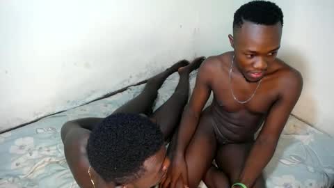 Snapshot of trisboo5 chatting on December 2024 12:19:01 AM Trisboo5 online show from December 2024 12:19:01 AM