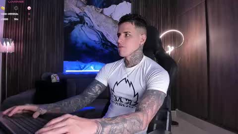 Snapshot of trisstan_ chatting on October 2025 06:19:01 PM Alexander online show from October 2025 06:19:01 PM