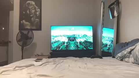 TritonGeekly22 online show from October 2025 10:36:02 AM