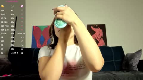 trixibell online show from October 2025 04:24:01 AM