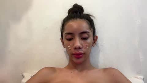 trixieemerald online show from December 2024 11:55:01 AM