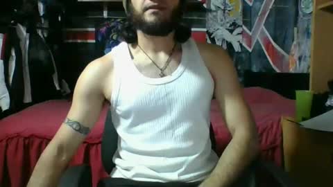 Snapshot of trizquelmen chatting on October 2025 12:33:02 AM Andrew online show from October 2025 12:33:02 AM